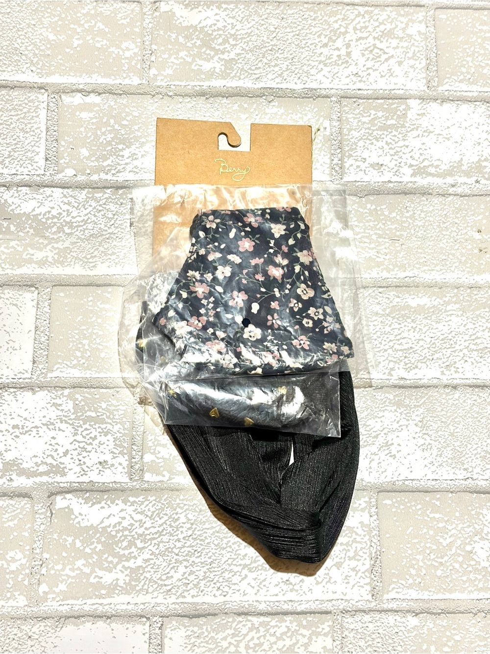 Berry Black Silky & Floral Face Mask Set Matching Black Headband NEW